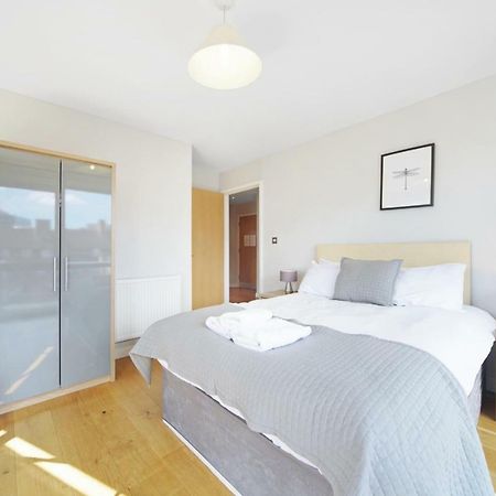 2 Bed Executive Penthouse Near Liverpool Street Free Wifi By City Stay Aparts Londyn Zewnętrze zdjęcie